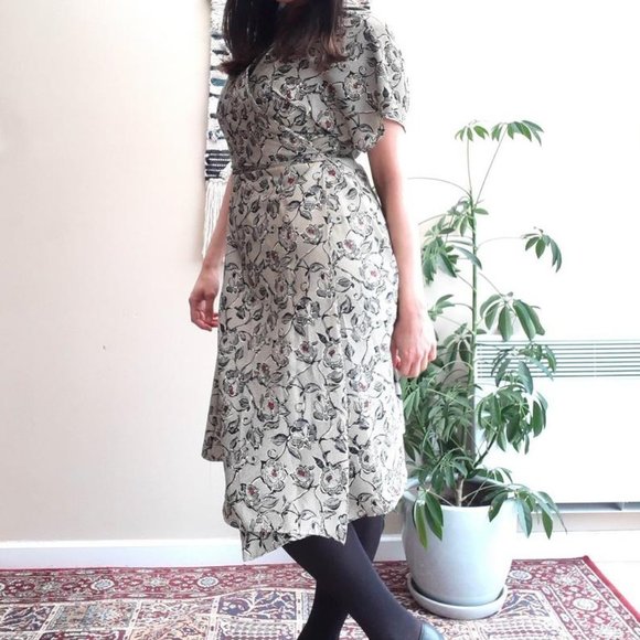 Vintage floral wrap dress - Picture 2 of 6